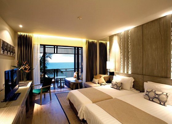 Pullman Phuket Arcadia Naithon Beach
