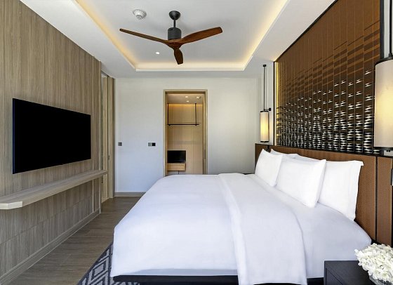 Anantara Phuket Layan Resort