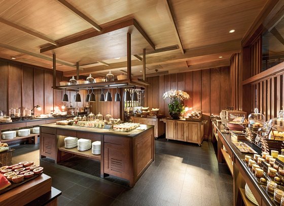 Anantara Phuket Layan Resort