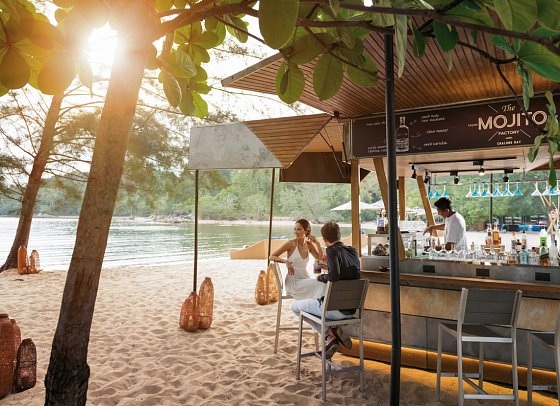Anantara Phuket Layan Resort - Beach Bar 