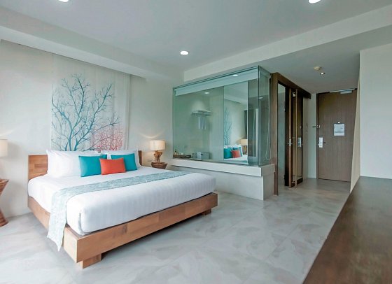 Bandara Phuket Beach Resort - Wohnbeispiel Deluxe with Balcony (Zimmercodierung UD2)