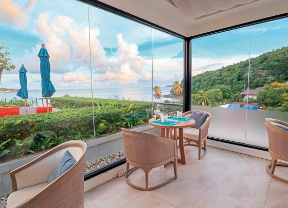 Bandara Phuket Beach Resort