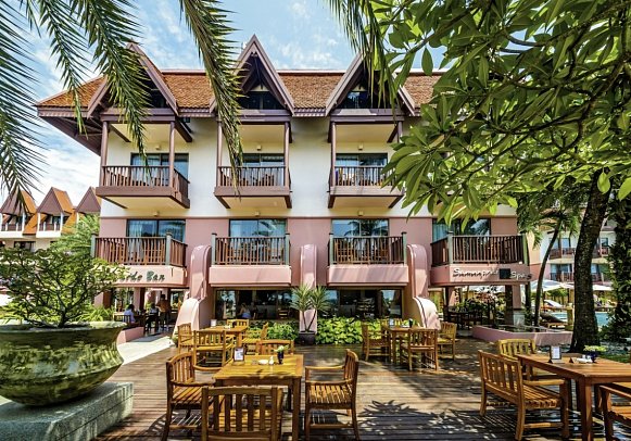 Seaview Patong Hotel