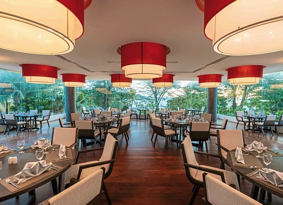 Phuket Graceland Resort & Spa