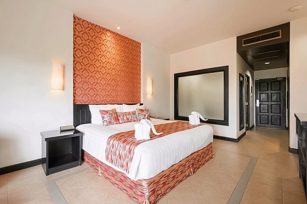 Horizon Karon Beach Resort & Spa - Wohnbeispiel Superior Pool View (Zimmercodierung USP)