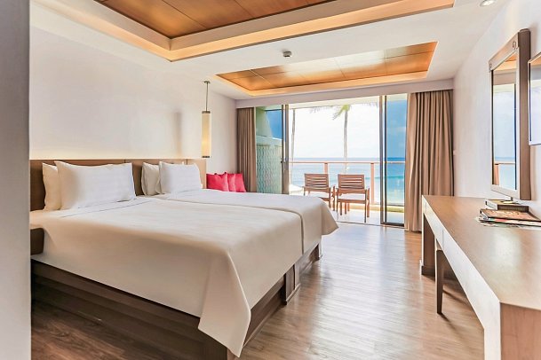 Beyond Resort Karon - Wohnbeispiel Deluxe Seaview (Zimmercodierung UDM)