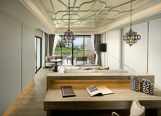 Avista Grande Phuket Karon - MGallery - Wohnbeispiel Deluxe Suite with Whirlpool Bath Mountain View (Zimmercodierung WD1)