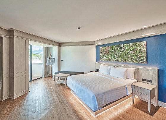 Beyond Resort Kata - Wohnbeispiel Junior Suite (Zimmercodierung JB1)
