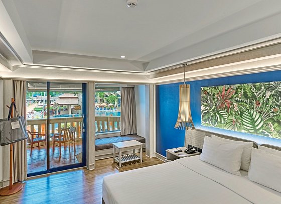 Beyond Resort Kata - Wohnbeispiel Deluxe Poolview (Zimmercodierung UDP)