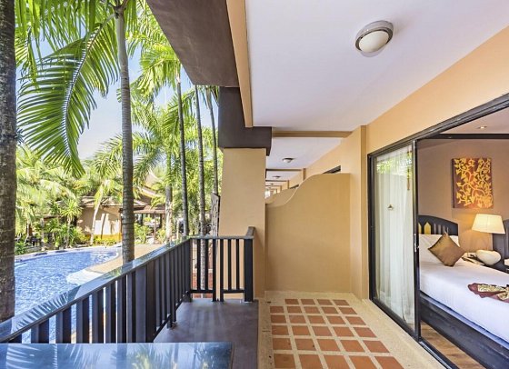 Princess Kamala Beachfront Hotel - Wohnbeispiel Pool View (Zimmercodierung UBP)