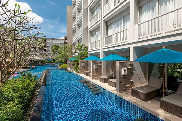 Grand Mercure Phuket Patong - Wohnbeispiel Deluxe Pool Access (Zimmercodierung UDQ)
