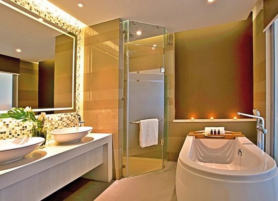 Grand Mercure Phuket Patong - Badbeispiel Superior Suite (Zimmercodierung WS1)