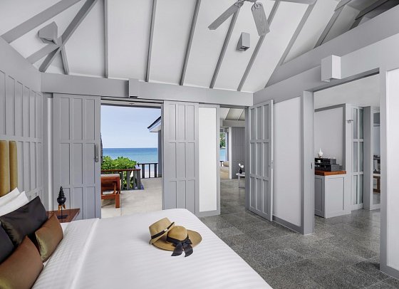 The Surin Phuket - Wohnbeispiel Beach Deluxe Suite (Zimmercodierung WDO)