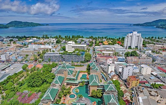 Novotel Phuket Vintage Park Resort