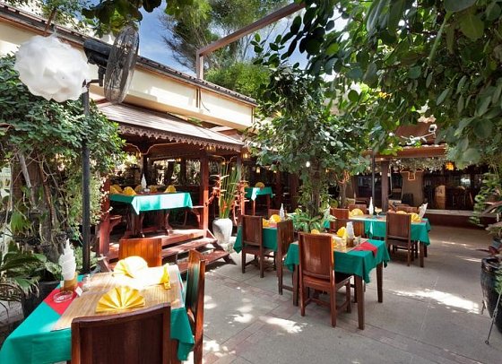 Tropica Bungalows