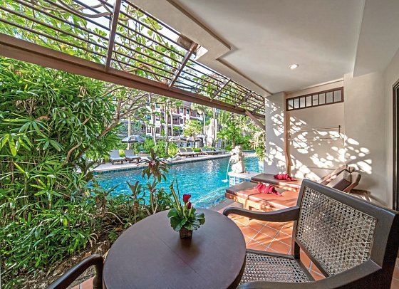 Kata Palm Resort - Wohnbeispiel Deluxe Pool Access (Zimmercodierung UDQ)