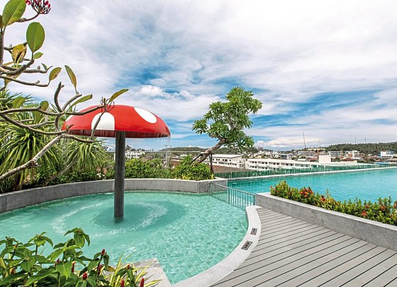 Kata Palm Resort - Kid´s Pool (Rooftop)