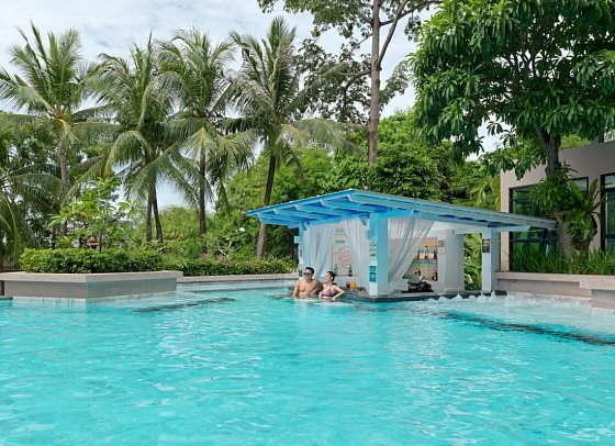 Novotel Phuket Kata Avista Resort & Spa