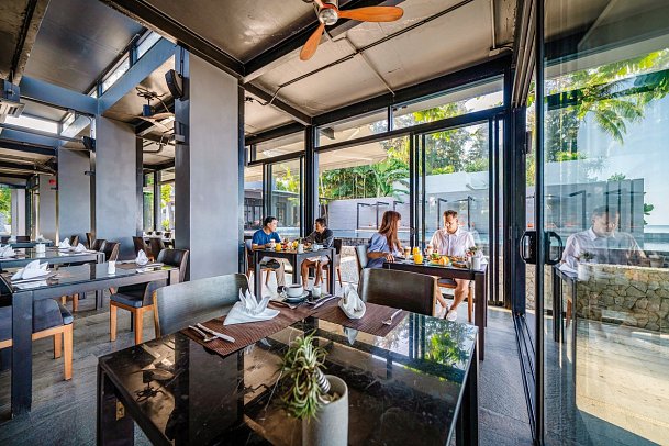 Aleenta Phuket Phang Nga Resort & Spa - Restaurant „The Edge
