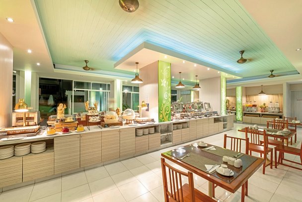 The Briza Beach Resort Khao Lak