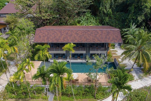 Khaolak Wanaburee Resort