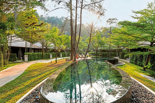 Khaolak Wanaburee Resort