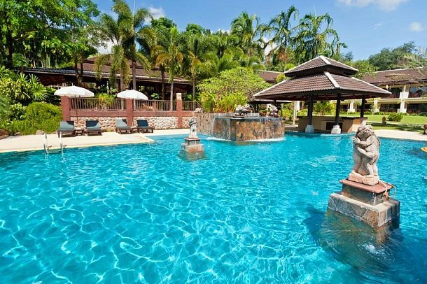 The Leaf on the Sands by Katathani