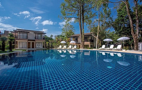 The Leaf on the Sands by Katathani