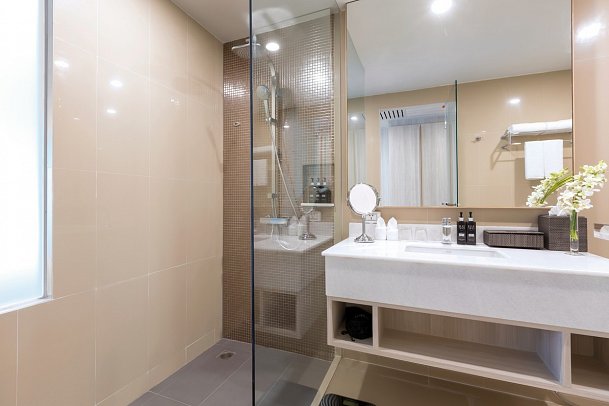 X10 Khaolak Resort - Wohnbeispiel Deluxe Beach Wing (Zimmercodierung UD1)