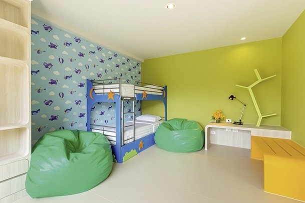 X10 Khaolak Resort - Wohnbeispiel Kid Suite Beach Wing (Zimmercodierung WI2)