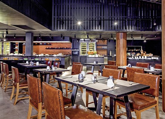 La Vela Khao Lak