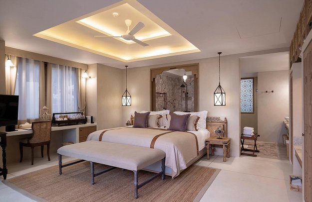 Devasom Khao Lak Beach Resort & Villas - Wohnbeispiel Two Bedroom Beachfront Family Pool Villa (Zimmercodierung VIO)