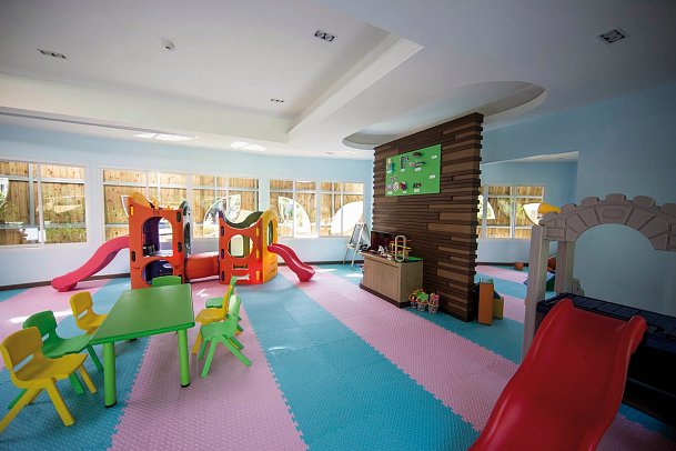 Graceland Khaolak Beach Resort