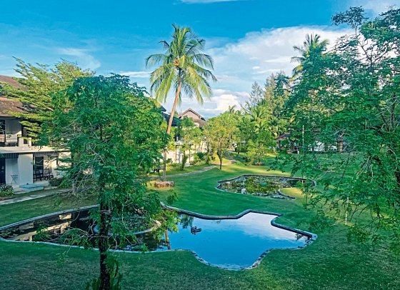 Palm Galleria Resort