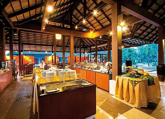Palm Galleria Resort