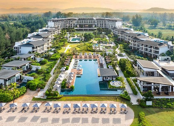 Khao Lak Marriott Beach Resort & Spa