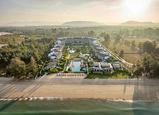 Khao Lak Marriott Beach Resort & Spa