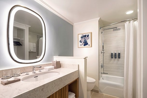 Moana Surfrider, A Westin Resort & Spa, Waikiki Beach - Wohnbeispiel Tower (Zimmercodierungen UG1, UG2, UG3, UG4, UBN, U1N, U2N & U3N)