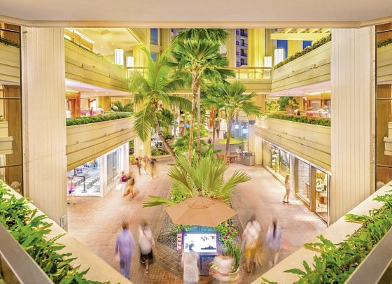 Hyatt Regency Waikiki Beach Resort & Spa