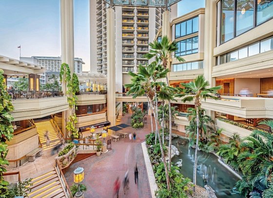 Hyatt Regency Waikiki Beach Resort & Spa