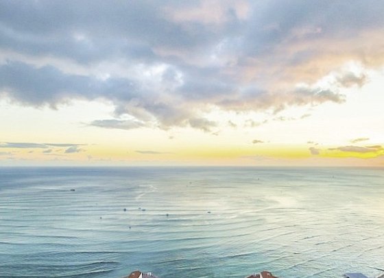 Hyatt Regency Waikiki Beach Resort & Spa