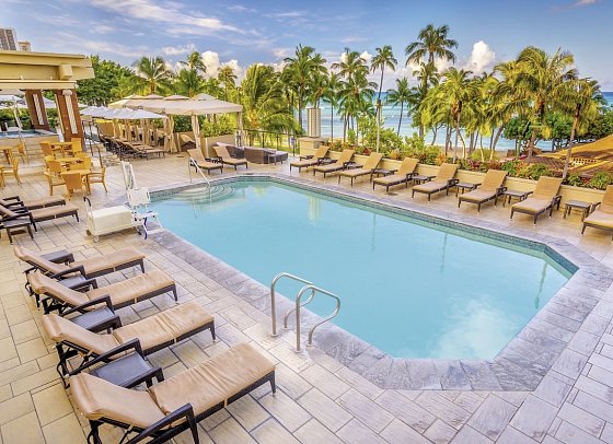 Hyatt Regency Waikiki Beach Resort & Spa