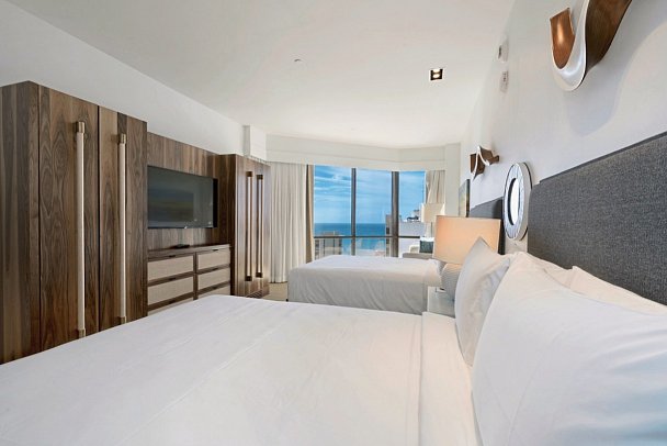 Hyatt Centric Waikiki Beach - Wohnbeispiel 2 Queen Beds with Ocean View (Zimmercodierung U4M)