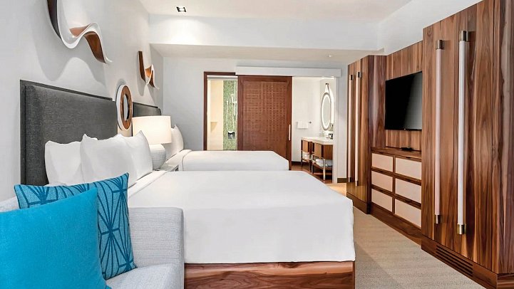 Hyatt Centric Waikiki Beach - Wohnbeispiel 2 Queen Beds Deluxe (Zimmercodierung UD4)