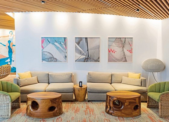 Hyatt Centric Waikiki Beach