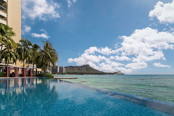 Sheraton Waikiki Beach Resort