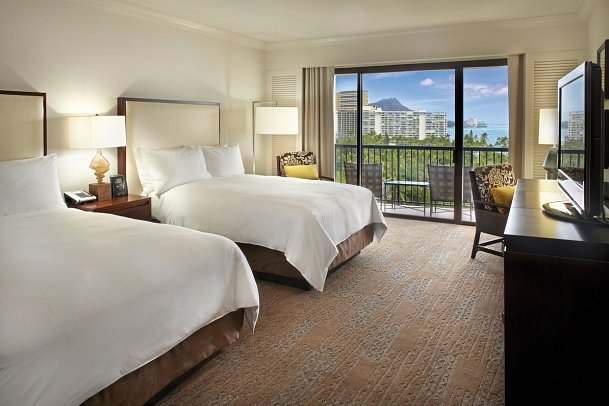 Hilton Hawaiian Village Waikiki Beach Resort - The Ali'i Ocean View (Zimmercodierungen U7O, U8O, UM2 & UM5)
