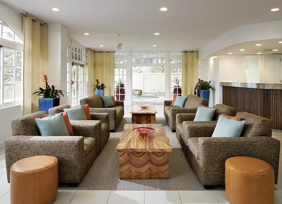 Coconut Waikiki Hotel - Lobby