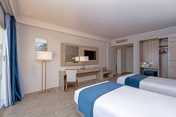 Seven Seas Jolie Bay - Wohnbeispiel Familienzimmer (Zimmercodierung FB1)