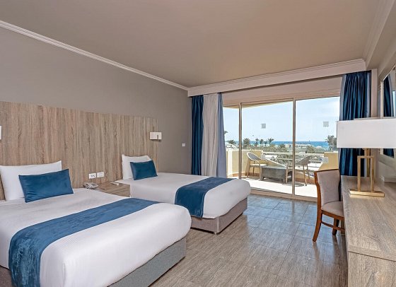 Seven Seas Jolie Bay - Wohnbeispiel Familienzimmer Meerblick (Zimmercodierungen F1M & FBM)